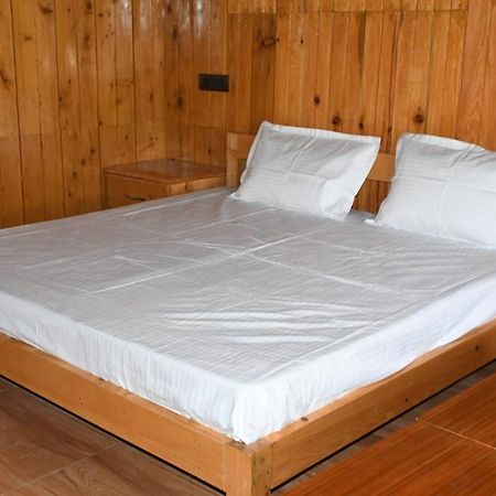 Hotel Royal Hillcrest Harsil Экстерьер фото