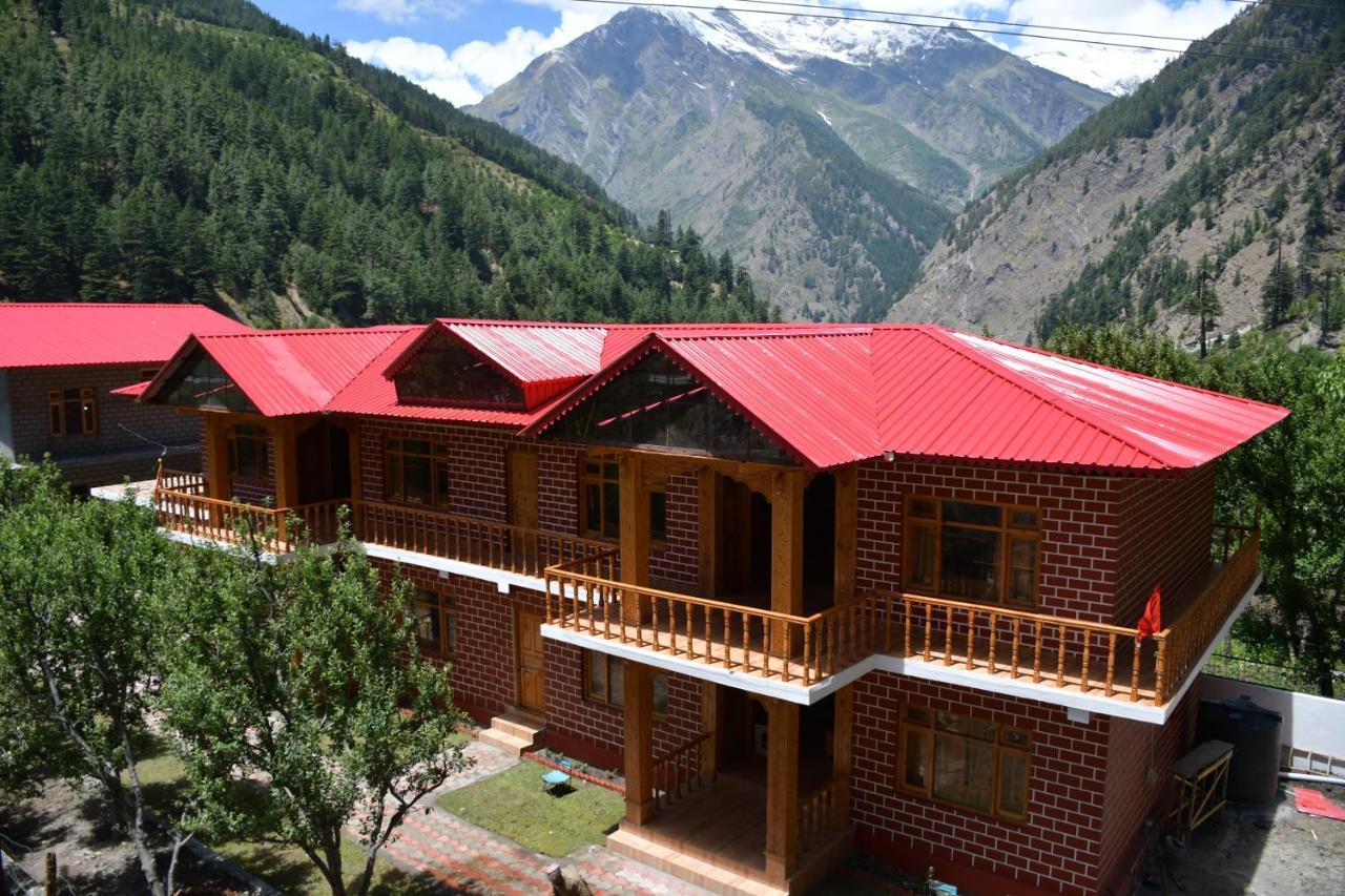 Hotel Royal Hillcrest Harsil Экстерьер фото